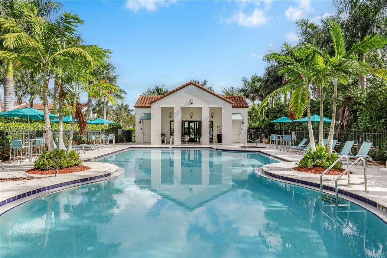 20921 NW 1st Ct, Pembroke Pines, FL 33029 Photo