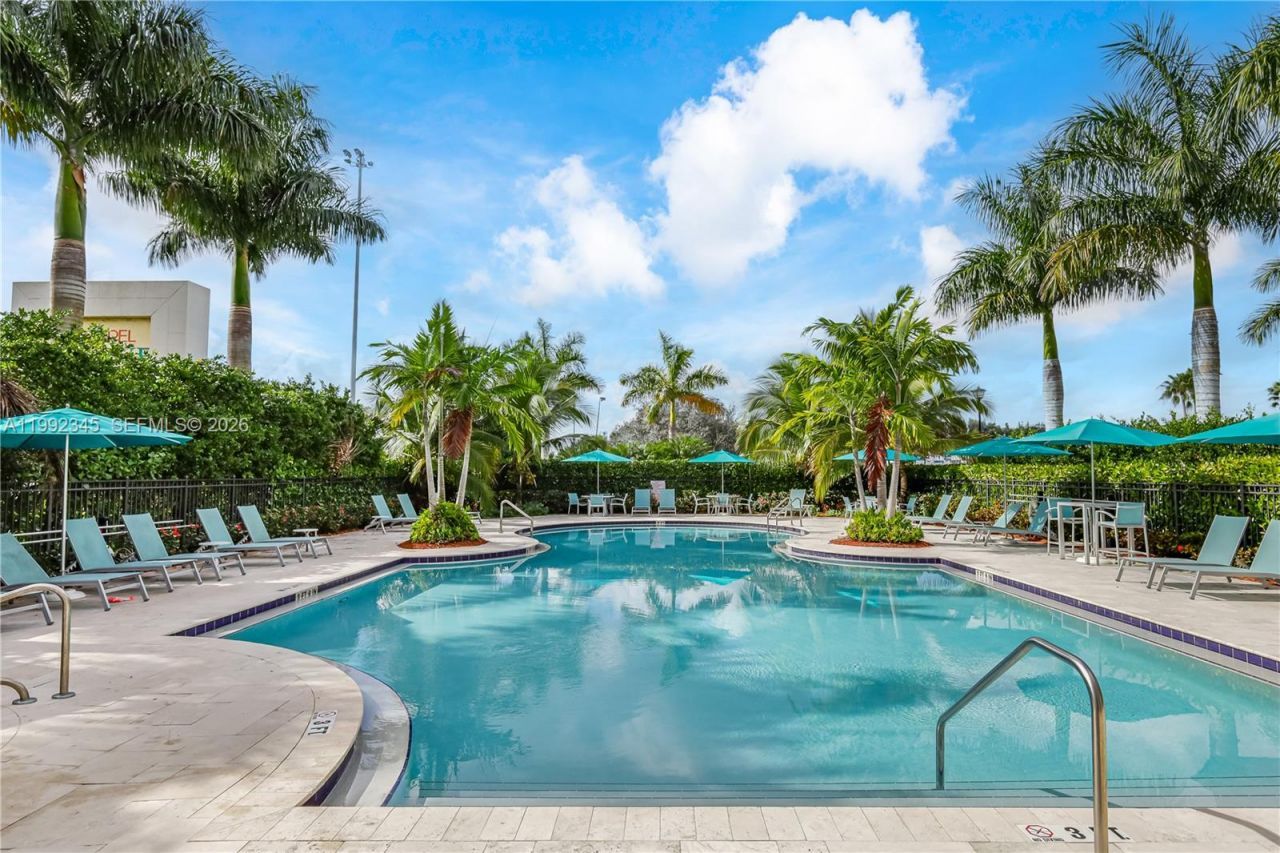 20921 NW 1st Ct, Pembroke Pines, FL 33029 Photo