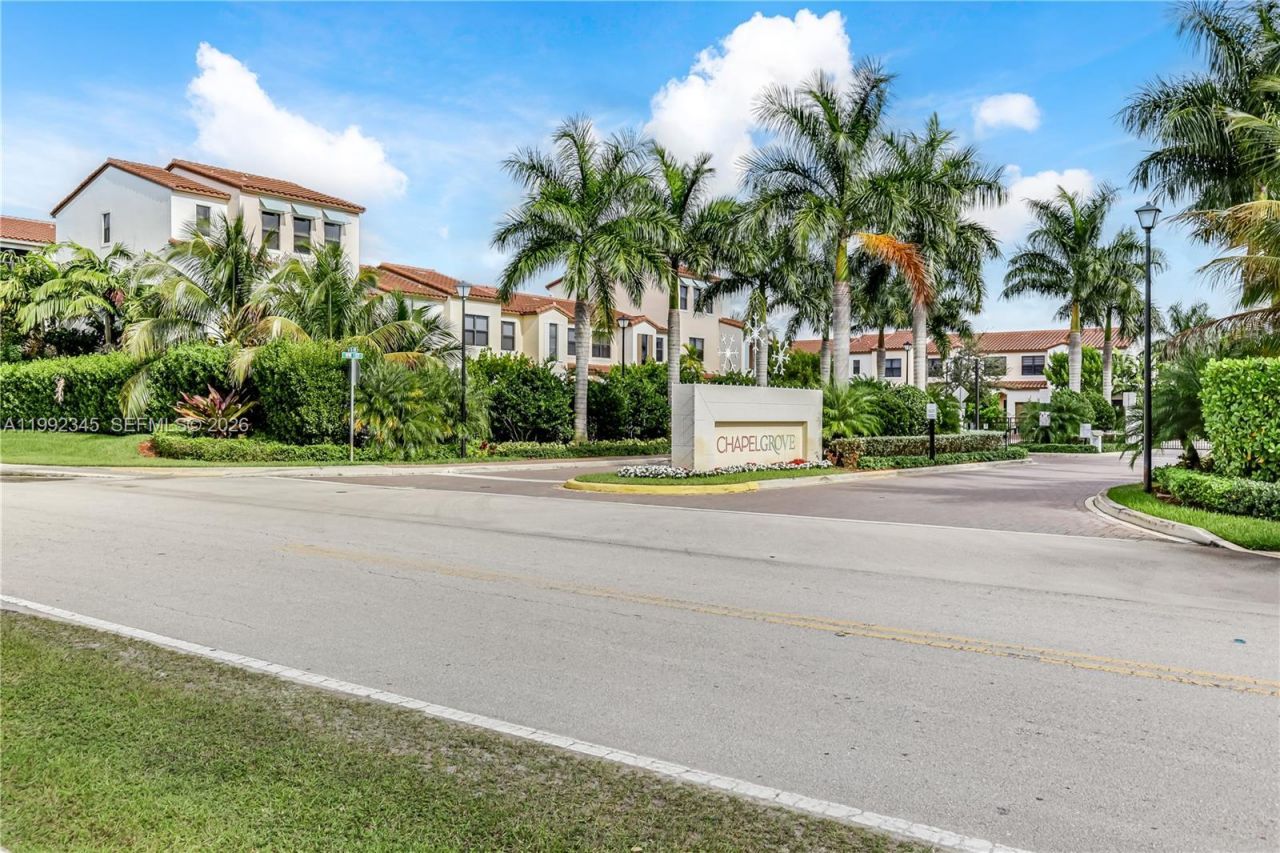 20921 NW 1st Ct, Pembroke Pines, FL 33029 Photo