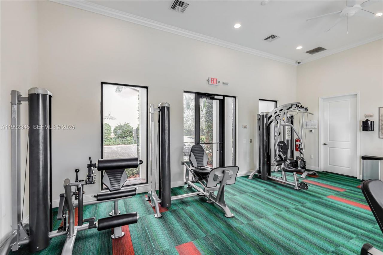 20921 NW 1st Ct, Pembroke Pines, FL 33029 Photo