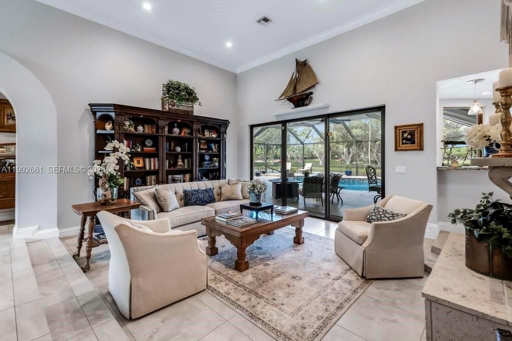 343 Coconut Cir, Weston, FL 33326 Photo