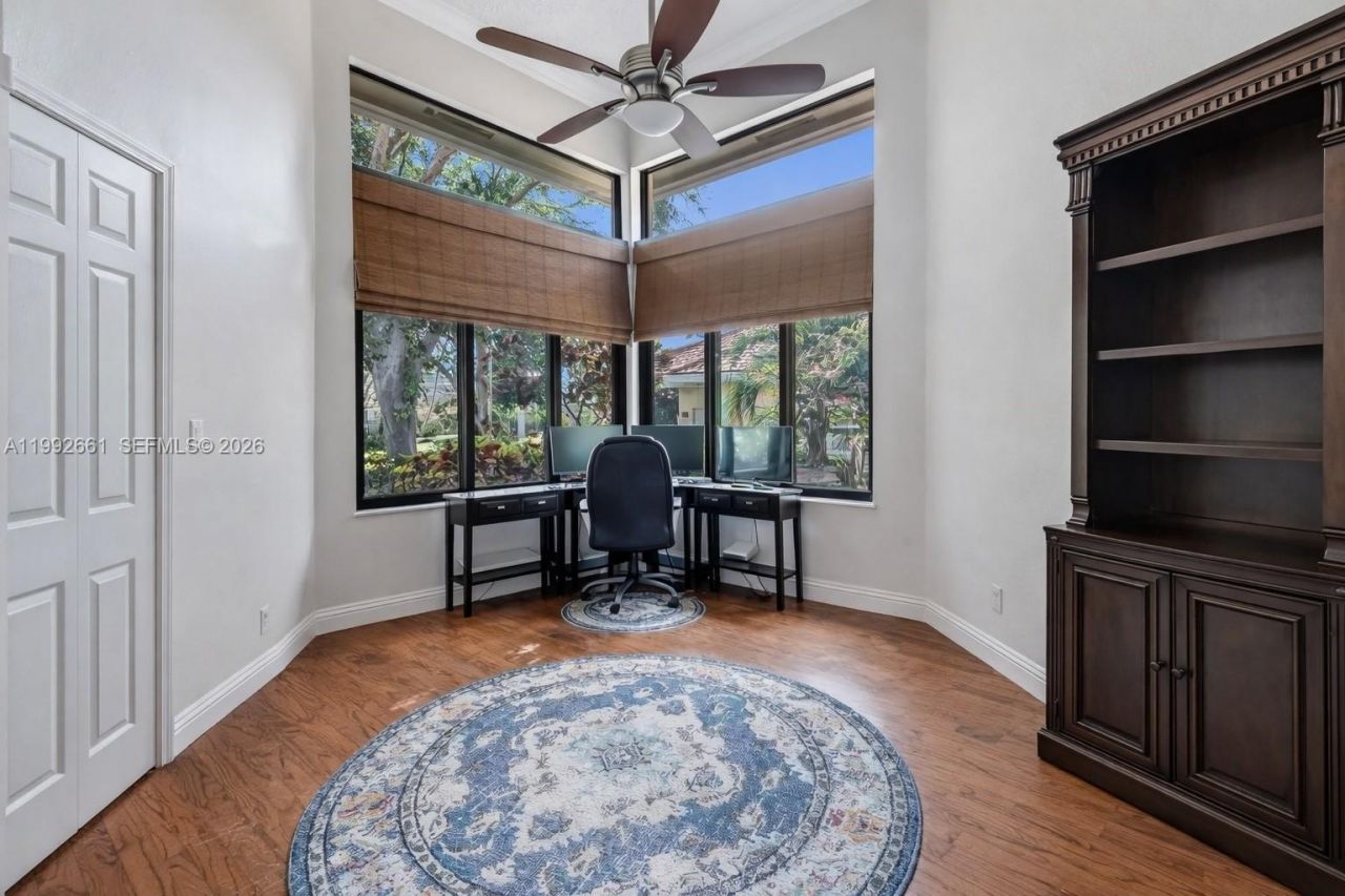 343 Coconut Cir, Weston, FL 33326 Photo