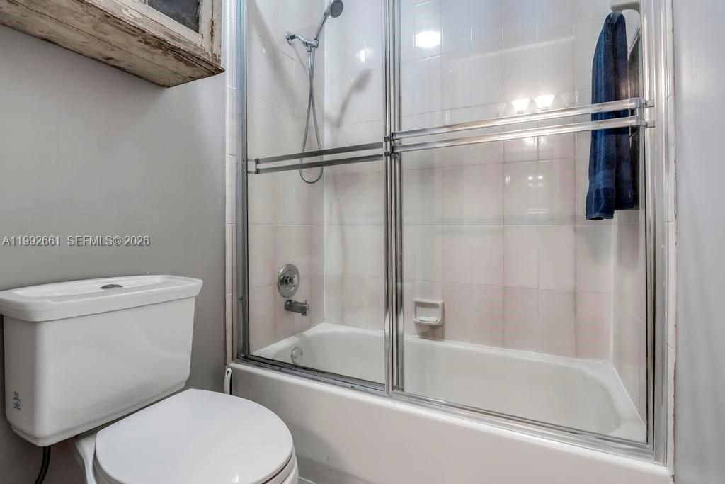 343 Coconut Cir, Weston, FL 33326 Photo