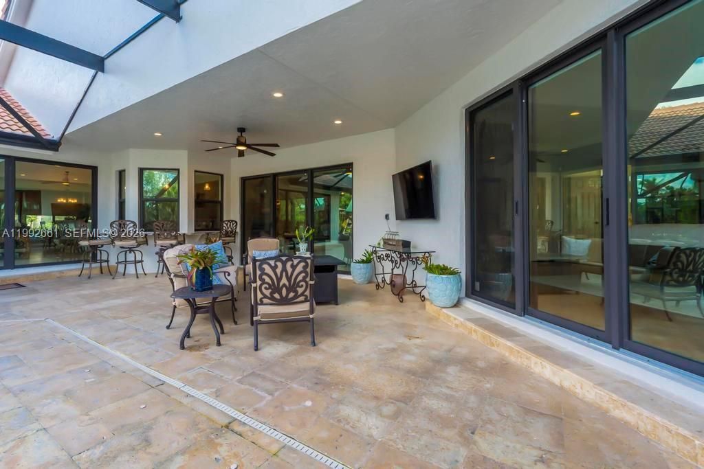 343 Coconut Cir, Weston, FL 33326 Photo