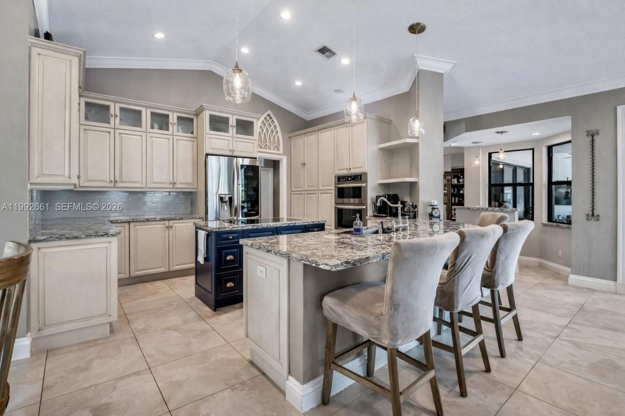 343 Coconut Cir, Weston, FL 33326 Photo