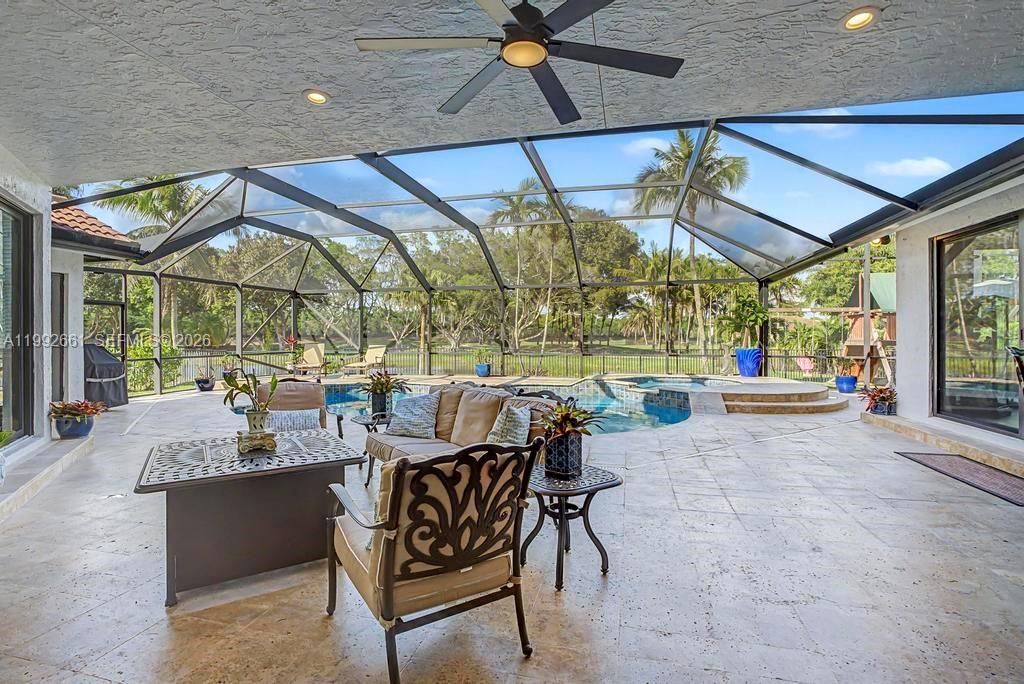 343 Coconut Cir, Weston, FL 33326 Photo