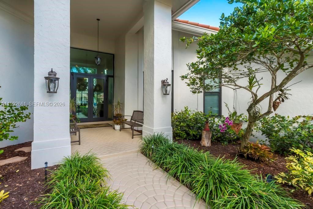 343 Coconut Cir, Weston, FL 33326 Photo