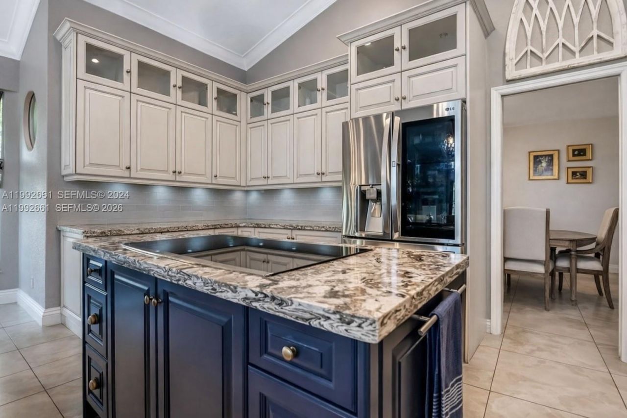 343 Coconut Cir, Weston, FL 33326 Photo