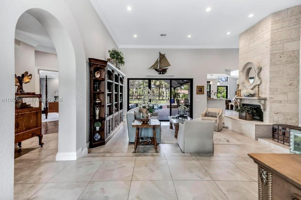 343 Coconut Cir, Weston, FL 33326 Photo