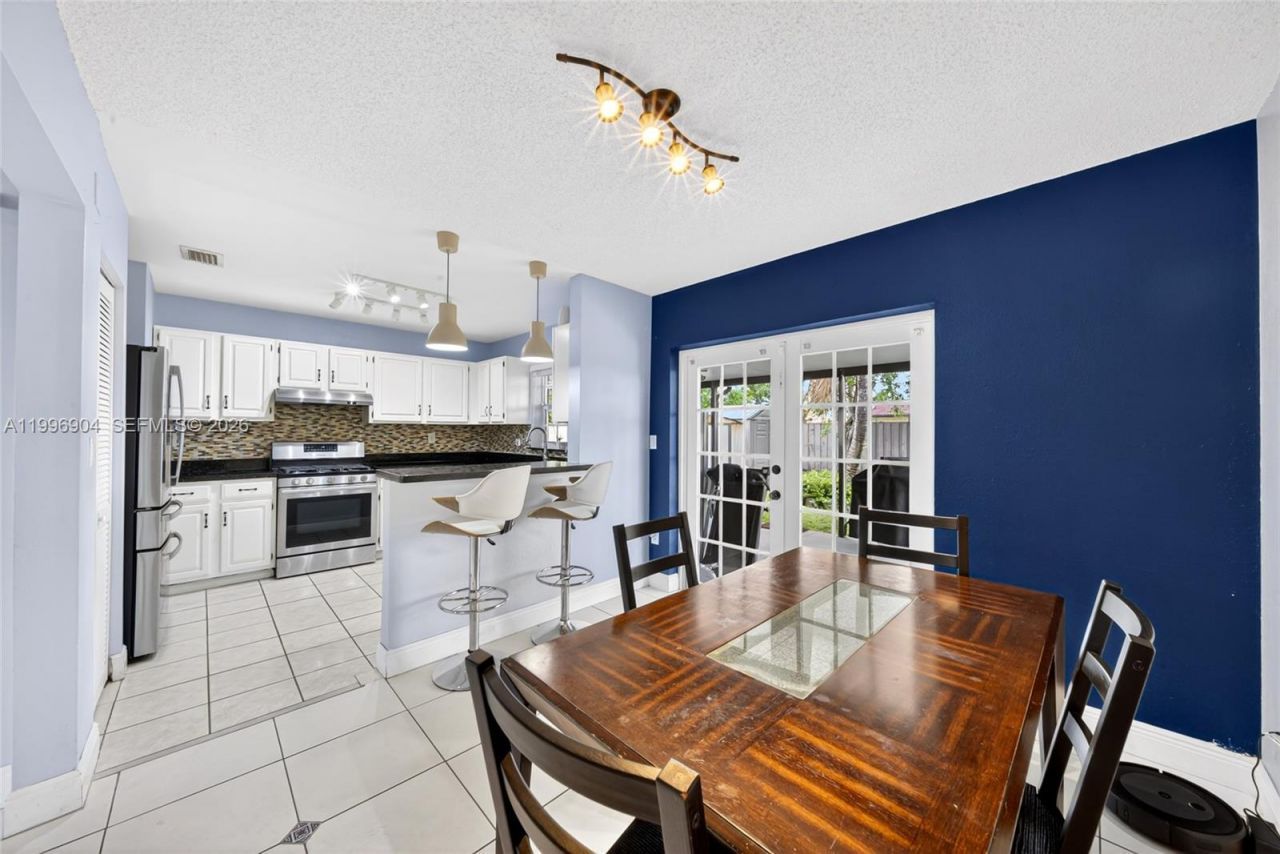 10741 SW 153rd St, Miami, FL 33157 Photo