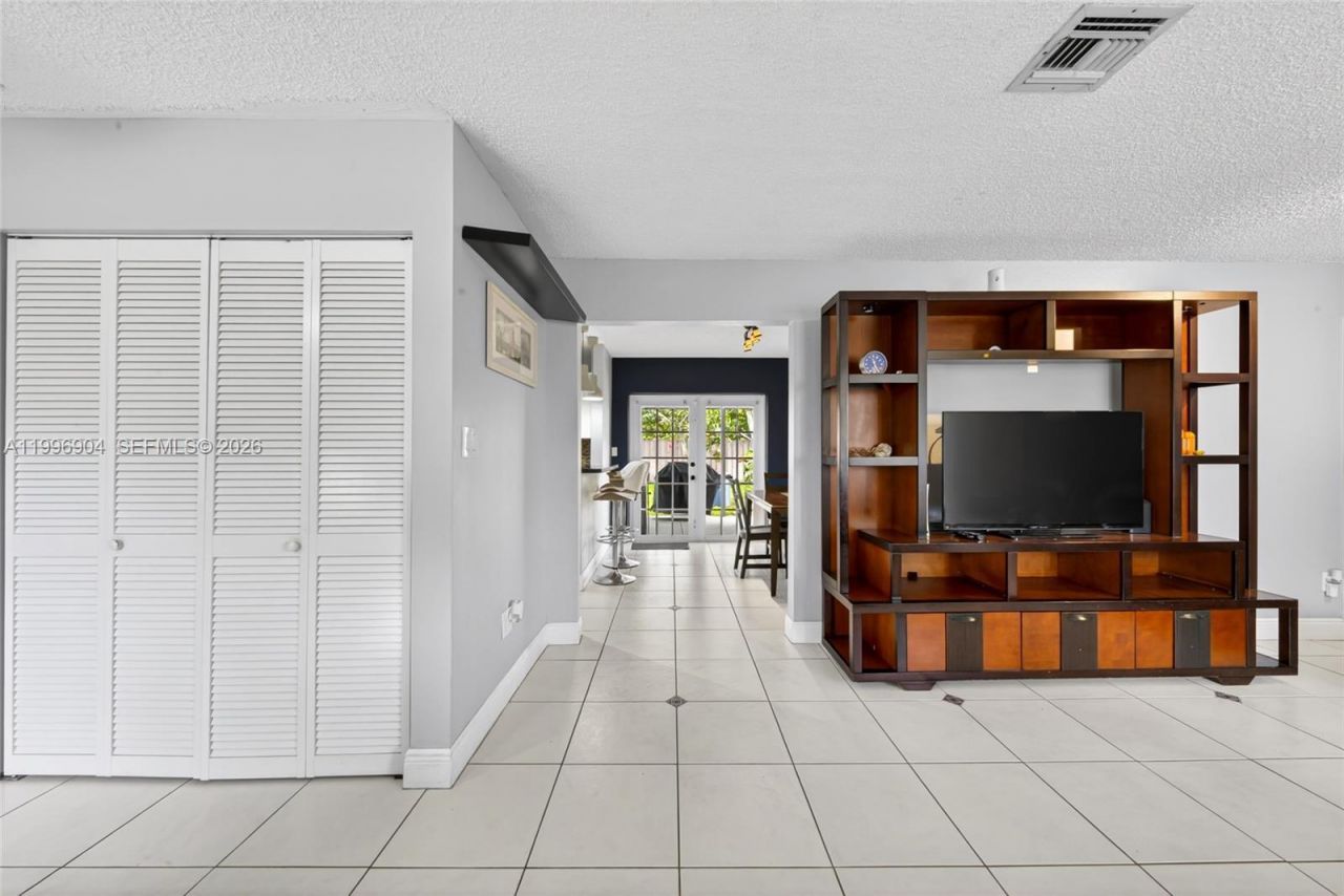 10741 SW 153rd St, Miami, FL 33157 Photo