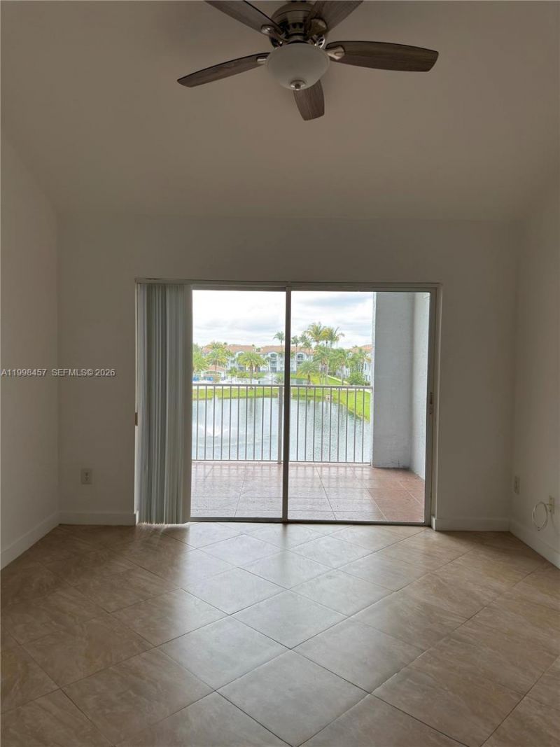 2640 S University Dr, Unit 308, Davie, FL 33328 Photo