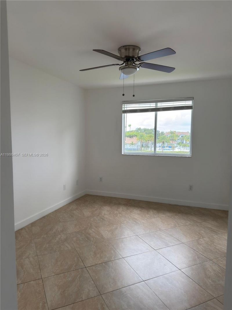 2640 S University Dr, Unit 308, Davie, FL 33328 Photo