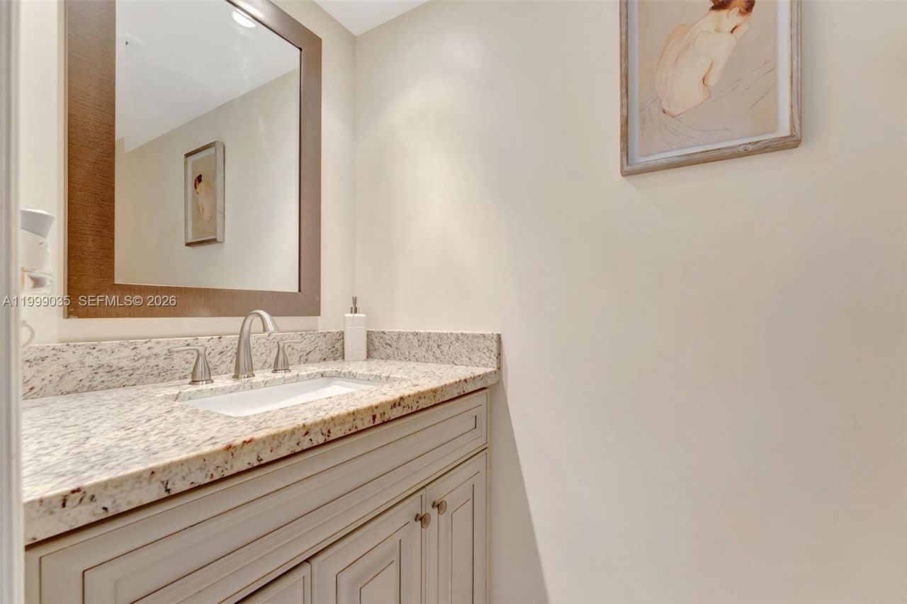 300 Diplomat Pkwy, Unit 606, Hallandale Beach, FL 33009 Photo