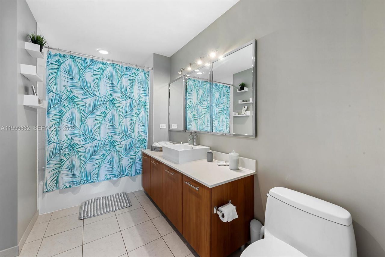 3301 NE 1st Ave, Unit H2902, Miami, FL 33137 Photo