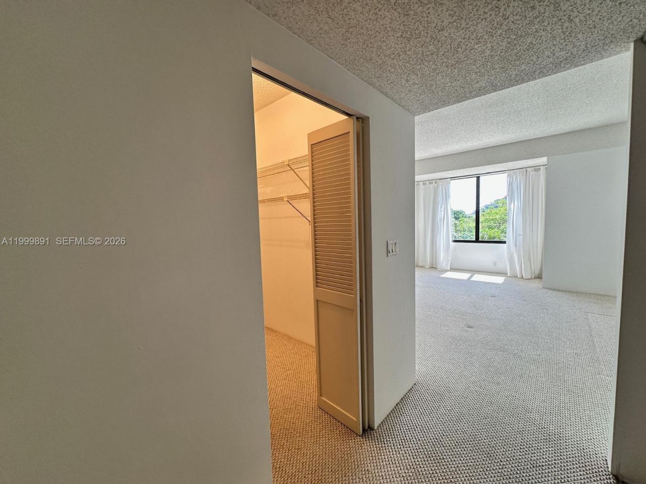 201 Crandon Blvd, Unit 304, Key Biscayne, FL 33149 Photo