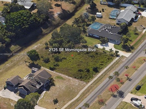 2125 SE Morningside Blvd , Port St. Lucie, FL 34952