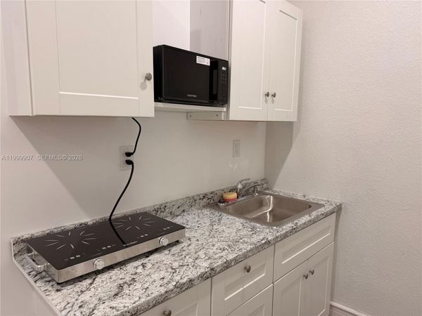 2804 NW 7th Ct , Unit 2804, Fort Lauderdale, FL 33311