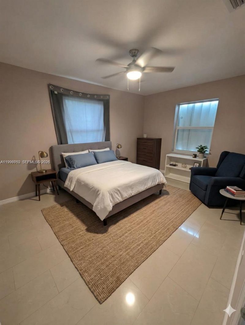 442 NE 162nd St, Miami, FL 33162 Photo