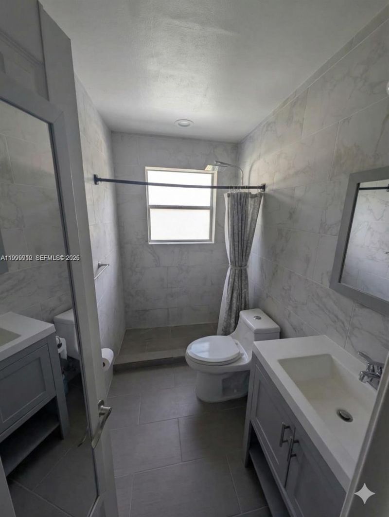 442 NE 162nd St, Miami, FL 33162 Photo