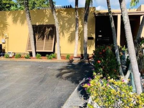 16119 Kingsmoor Way, Unit 16119, Miami Lakes, FL 33014