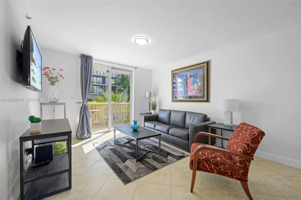8888 Collins Ave, Unit 105, Surfside, FL 33154 Photo