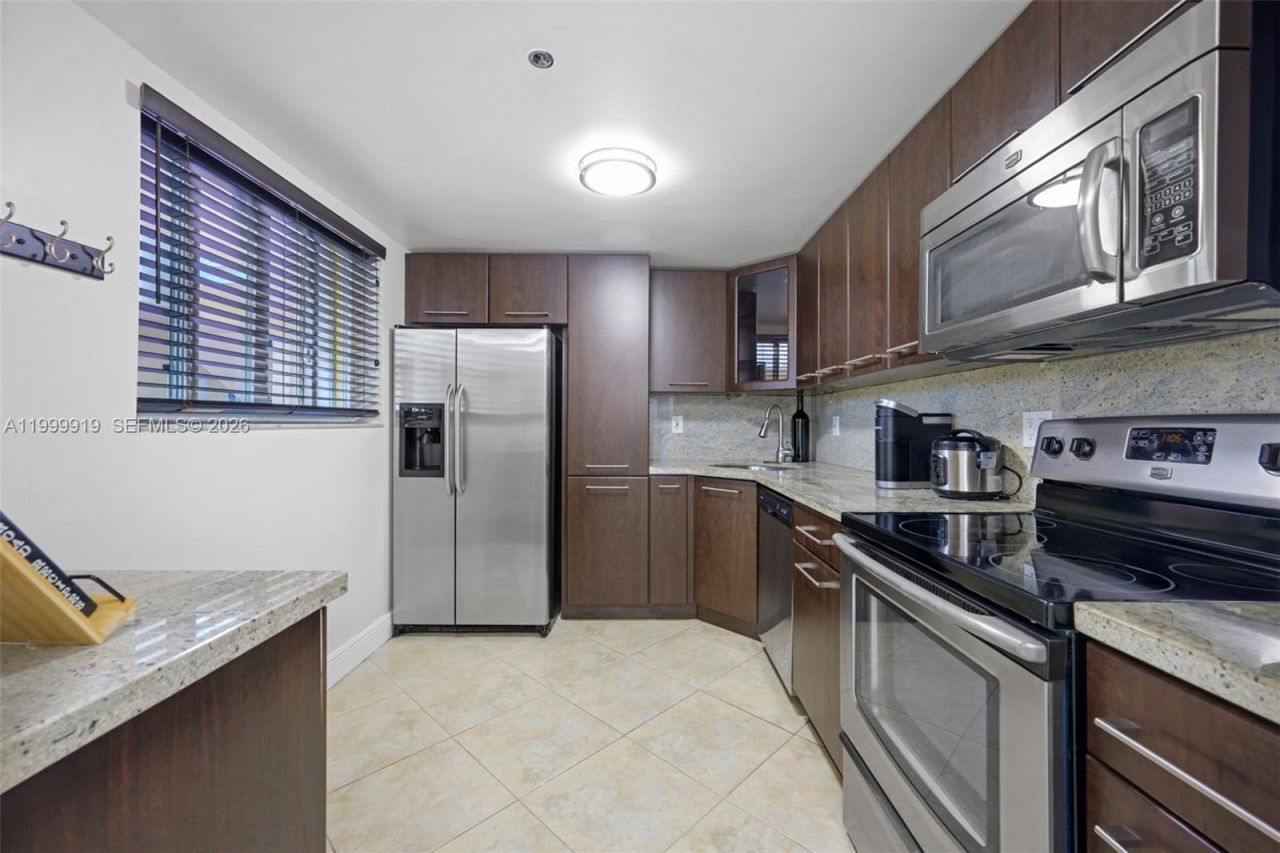 8888 Collins Ave, Unit 105, Surfside, FL 33154 Photo