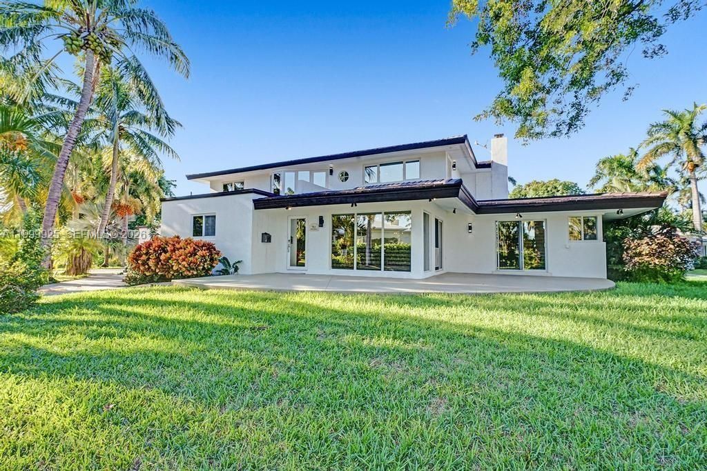 911 N Northlake Dr, Hollywood, FL 33019 Photo