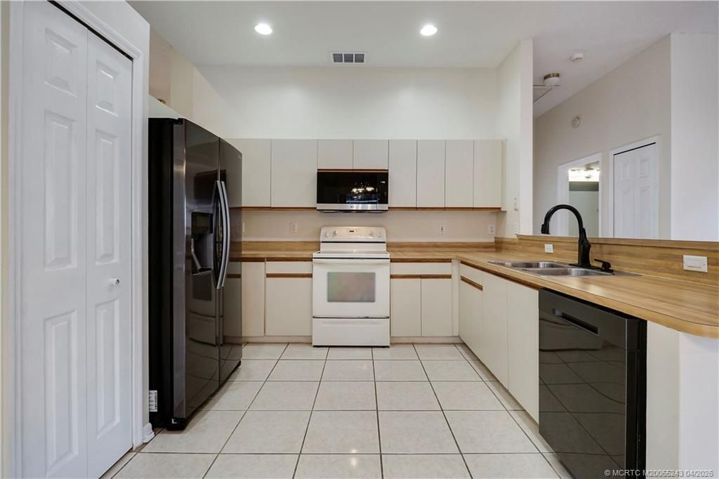 3412 SE East Snow Road, Port Saint Lucie, FL 34984 Photo