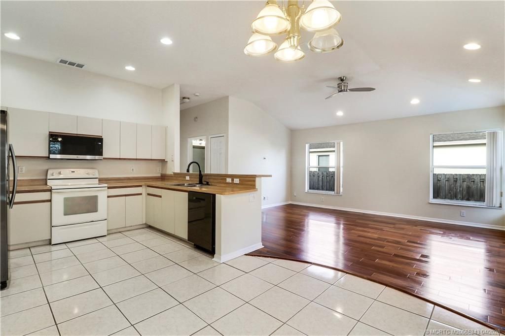 3412 SE East Snow Road, Port Saint Lucie, FL 34984 Photo