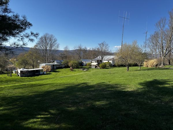 162 Goodman Rd 12/2, Williamsburg, WV 24991