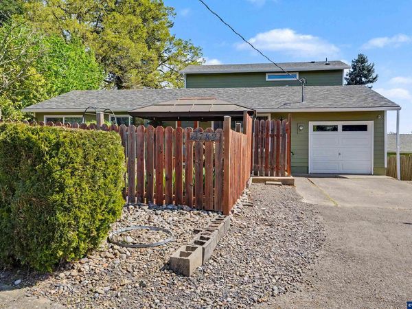 2782 Bluff Av SE, Salem, OR 97302