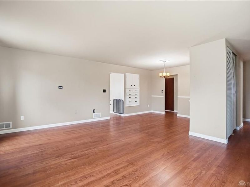 2600 Oakley Avenue, Dayton, OH 45419 Photo 8