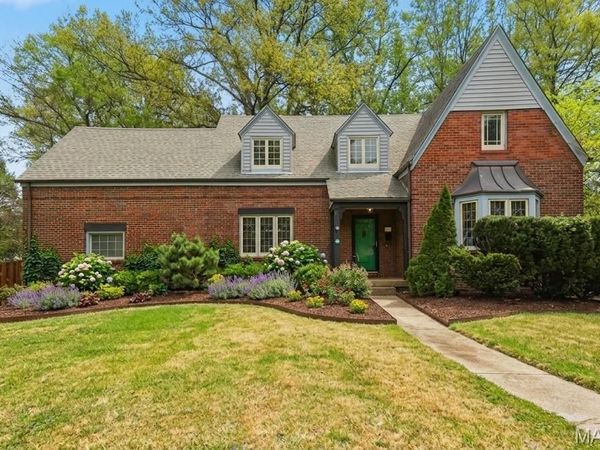 72 Bellerive Acres, Normandy, MO 63121