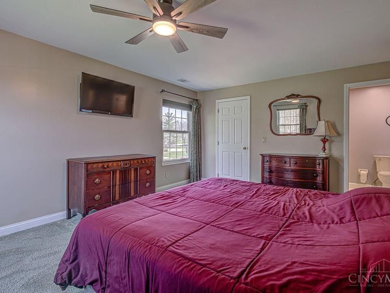 6338 Eagles Lake Drive, Green Township, OH 45248 Photo 20