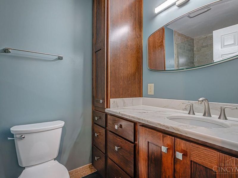 6338 Eagles Lake Drive, Green Township, OH 45248 Photo 26