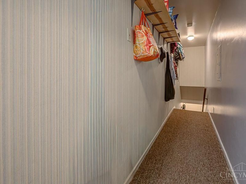 6338 Eagles Lake Drive, Green Township, OH 45248 Photo 30