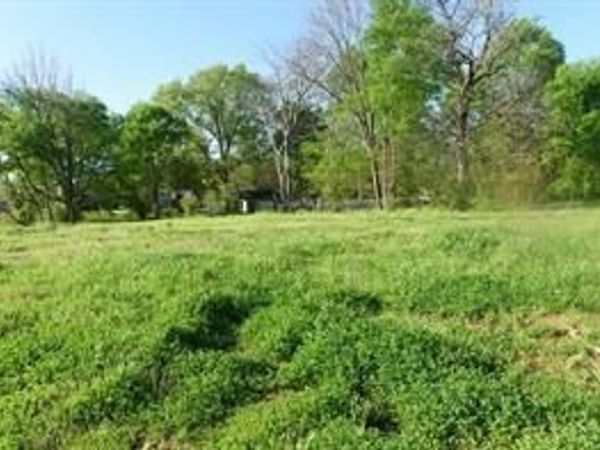 8306 Linwood Avenue , Shreveport, LA 71106