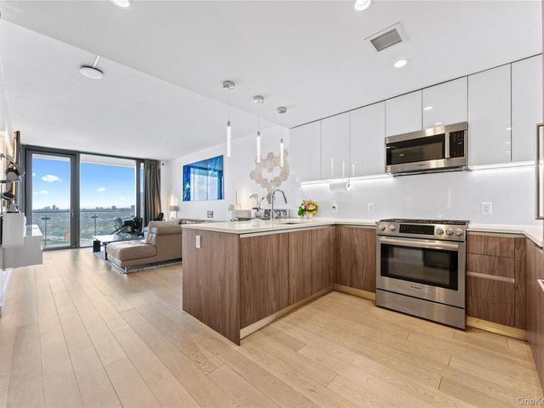 13101 40th Road, Unit Penthouse, Flushing, NY 11354