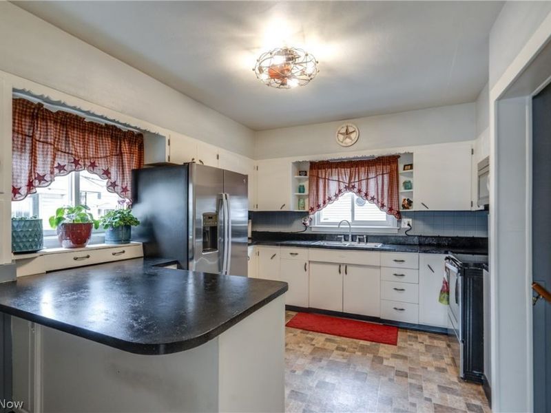 1235 Liberty Avenue, Barberton, OH 44203 Photo 10