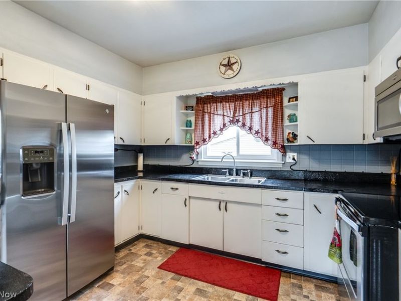 1235 Liberty Avenue, Barberton, OH 44203 Photo 12