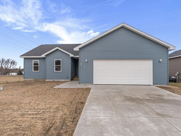 5436 Revella Lane, Grawn, MI 49637