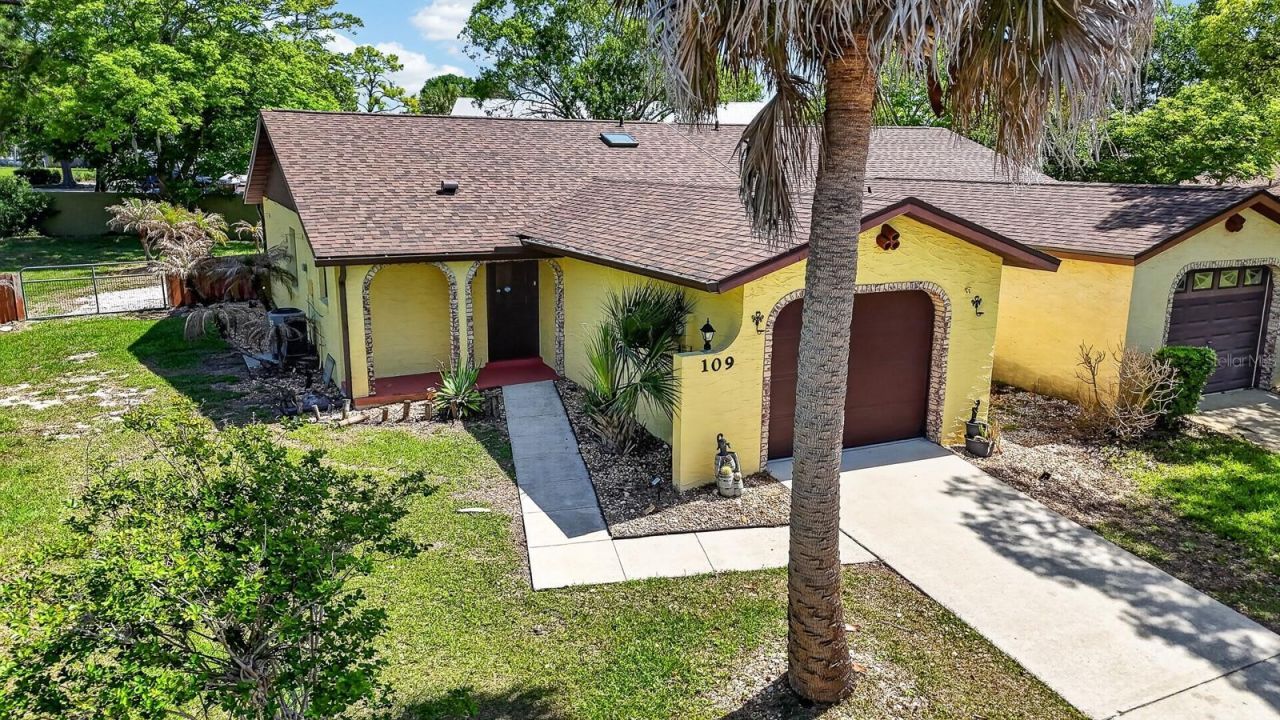 109 Shangri La Circle, Edgewater, FL 32132 Photo