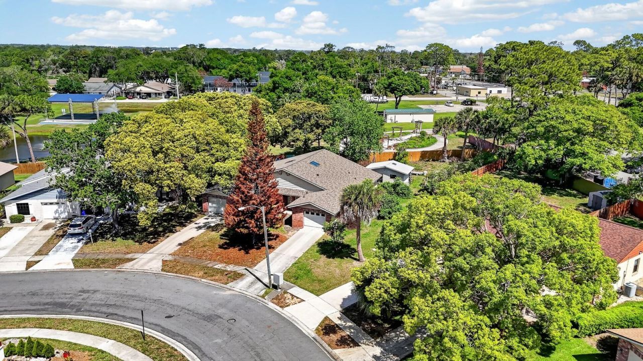 109 Shangri La Circle, Edgewater, FL 32132 Photo