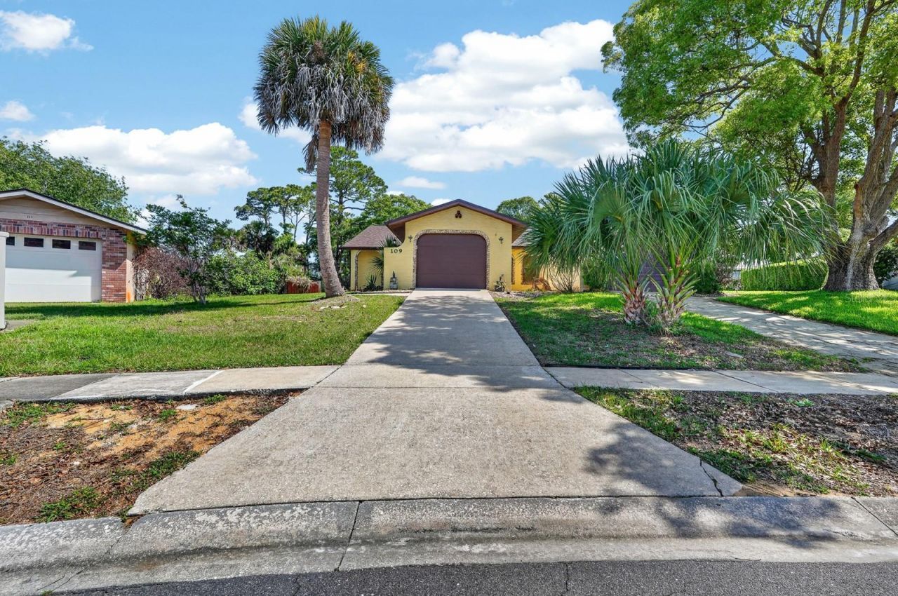109 Shangri La Circle, Edgewater, FL 32132 Photo