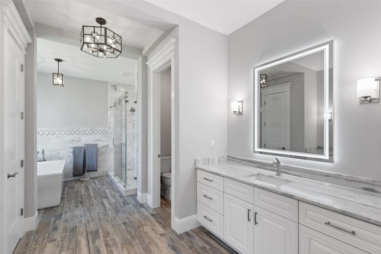 3321 N Kingsway Road, Thonotosassa, FL 33592 Photo