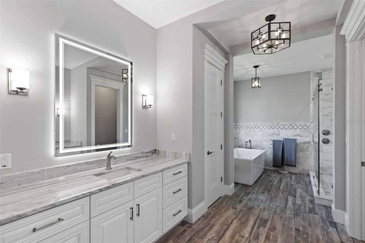 3321 N Kingsway Road, Thonotosassa, FL 33592 Photo