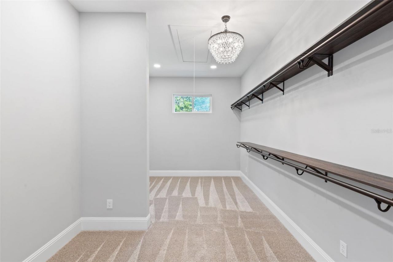 3321 N Kingsway Road, Thonotosassa, FL 33592 Photo