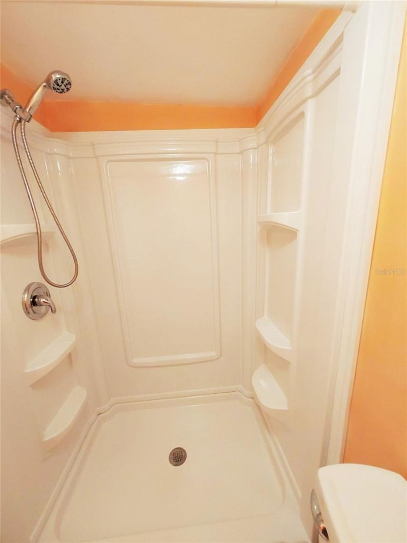 302 52nd Avenue Terrace E, Bradenton, FL 34203 Photo