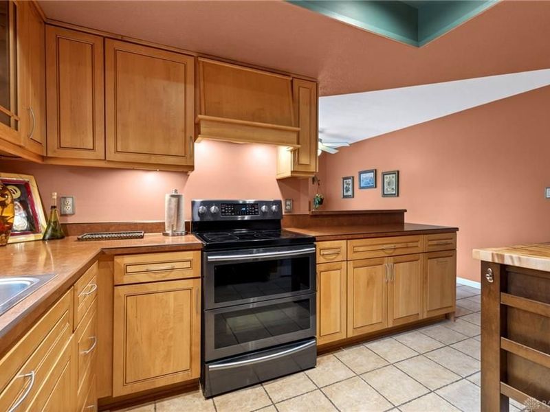 210 Foliage Lane, Springboro, OH 45066 Photo 12